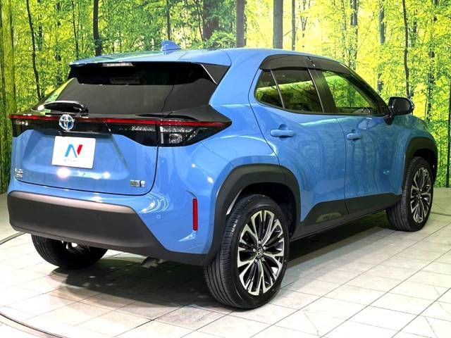 Toyota YARIS CROSS 2021-08 27022-17