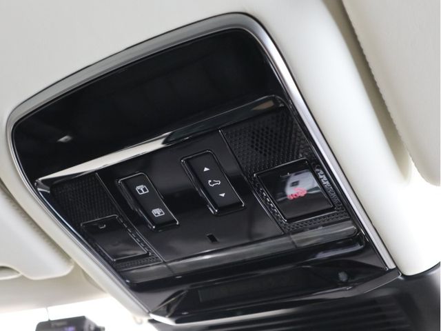ROVER RANGE ROVER 2022-10 23237-21