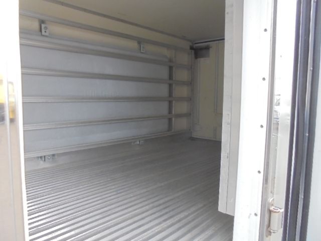 Nissan ATLAS 2014-07 1401-5