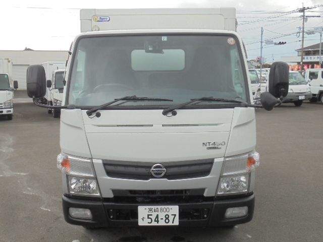 Nissan ATLAS 2014-07 1401-6