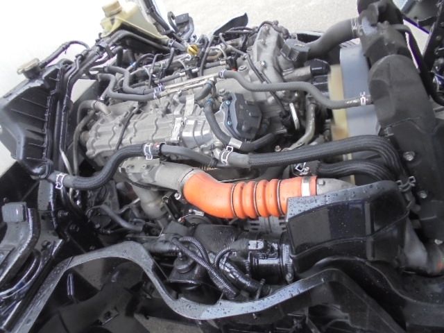 Nissan ATLAS 2014-07 1401-17