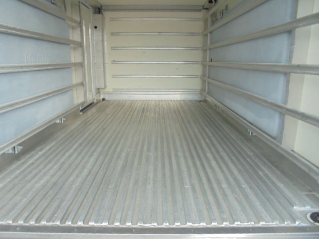 Nissan ATLAS 2014-07 1401-27