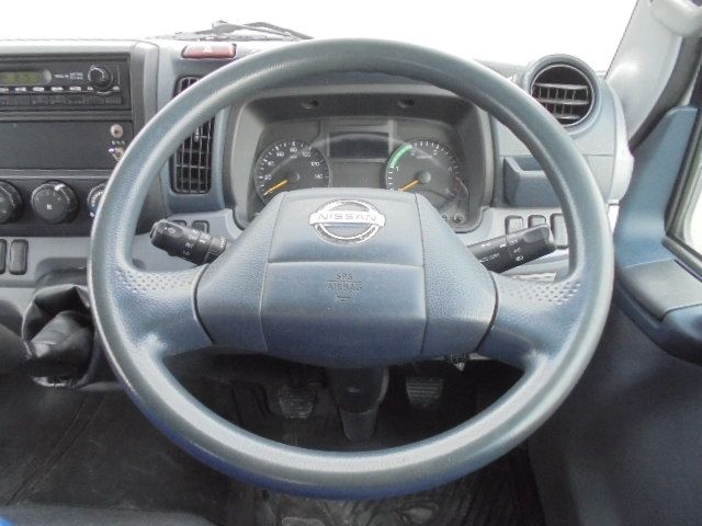 Nissan ATLAS 2014-07 1401-1