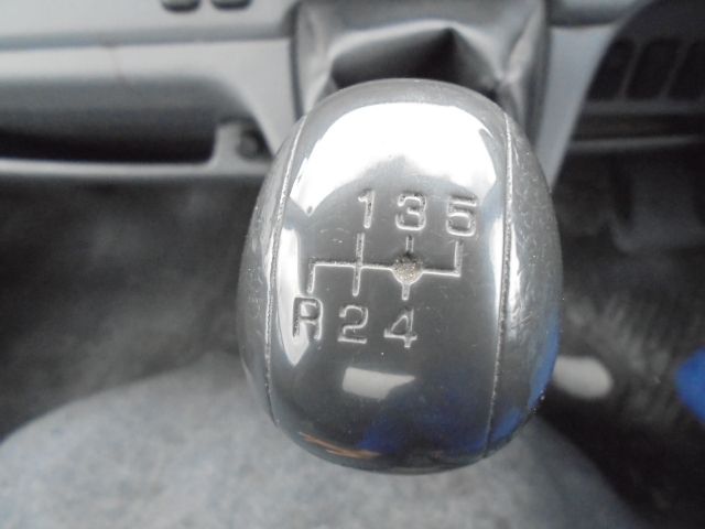 Nissan ATLAS 2014-07 1401-12