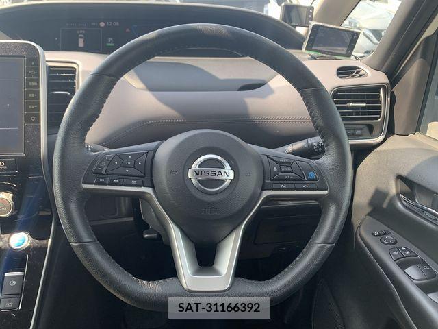 Nissan SERENA 2019-09 230669-15