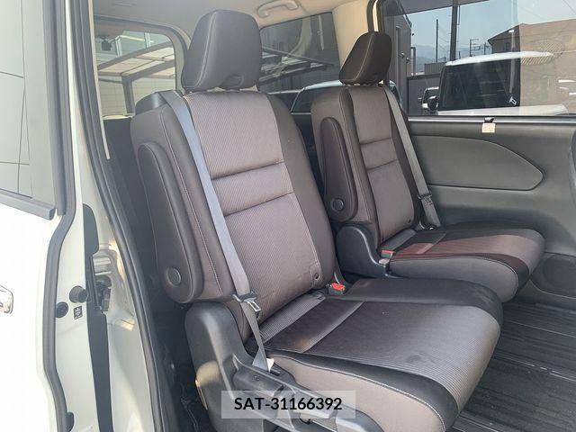 Nissan SERENA 2019-09 230669-7