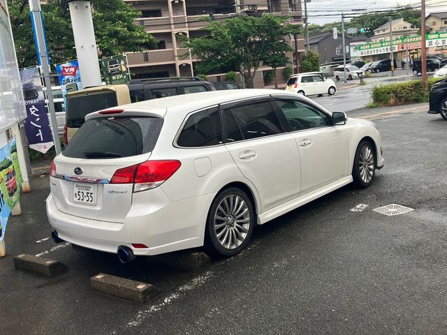 Subaru LEGACY 2010-12 182714-1