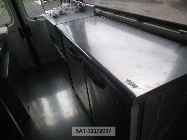 Toyota QUICK DELIVERY 2002-03 284626-5
