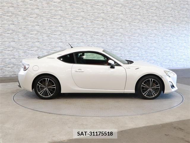 Toyota 86 2012-07 202187-8