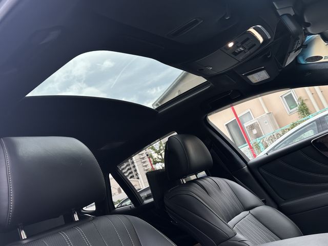 Lexus LS 2018-03 23266-3