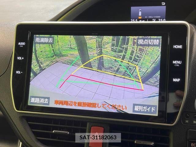 Toyota VOXY 2019-09 370439-4
