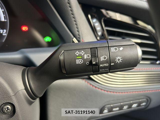 Lexus LS 2020-11 275583-13