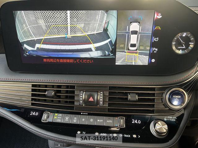 Lexus LS 2020-11 275583-15