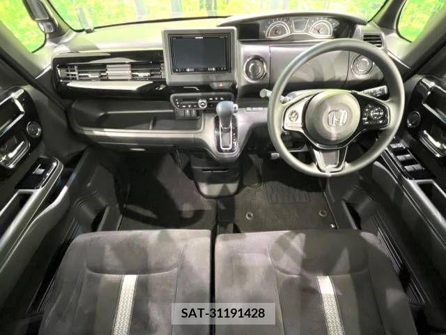 Honda N BOX CUSTOM 2021-07 307490-1