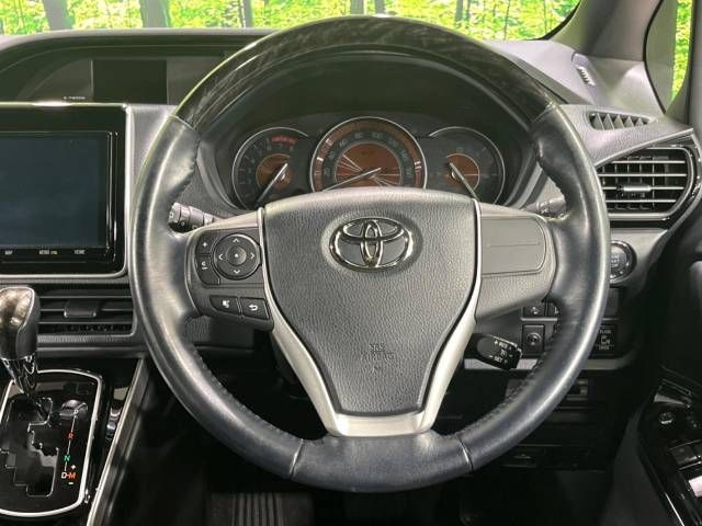 Toyota ESQUIRE 2018-10 24352-12