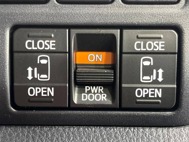 Toyota ESQUIRE 2018-10 24352-4