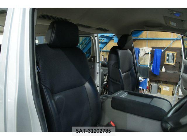 Nissan NV350 Caravan 2015-04 328998-15