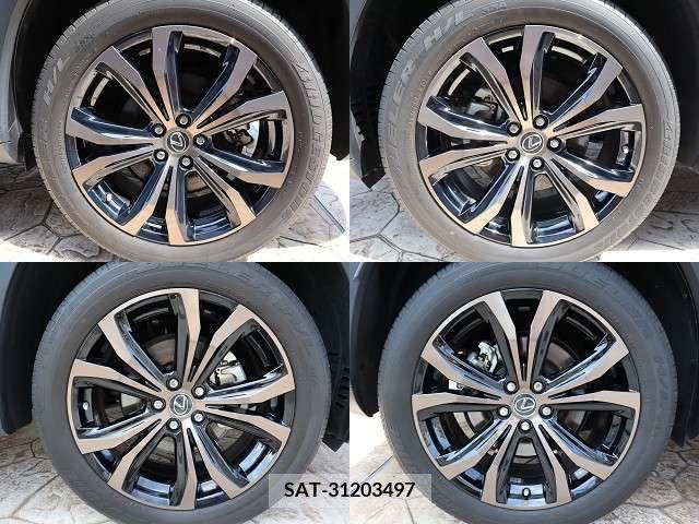 Lexus RX 2021-06 334427-29