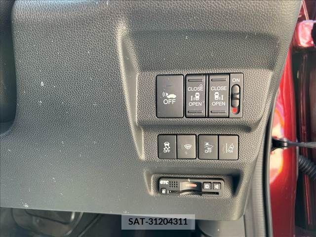 Honda FREED 2017-05 251778-16