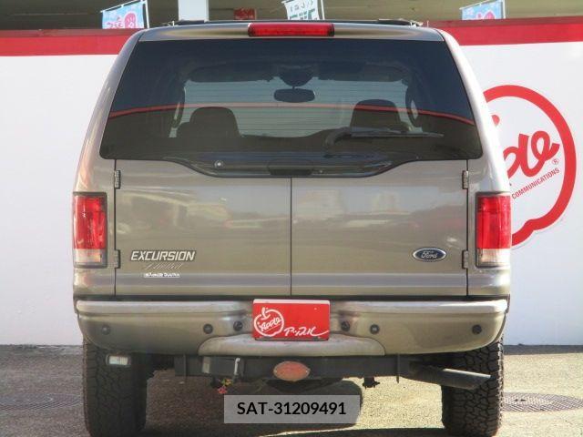 Ford EXCURSION 2009-05 200401-5