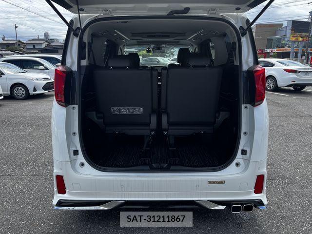 Toyota ALPHARD 2022-08 395503-16