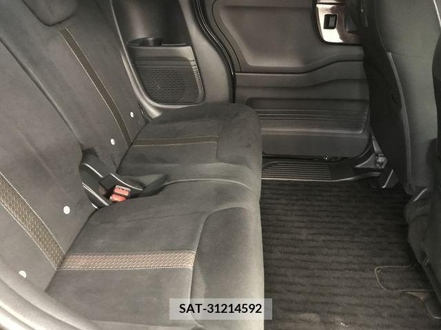 Honda N BOX CUSTOM 2018-02 210772-15