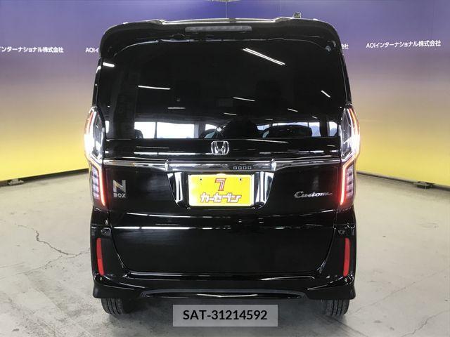 Honda N BOX CUSTOM 2018-02 210772-9