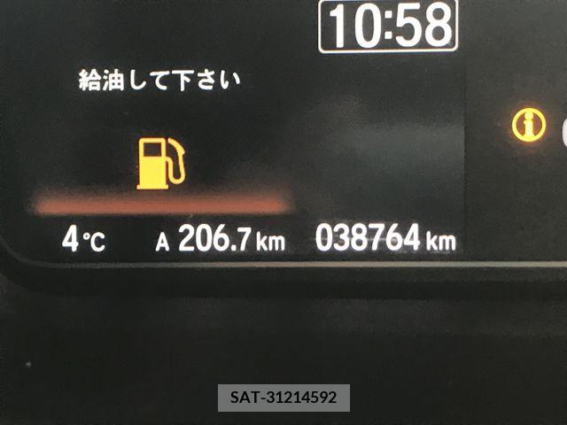 Honda N BOX CUSTOM 2018-02 210772-12