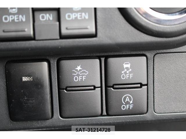 Toyota ROOMY 2023-04 386175-5