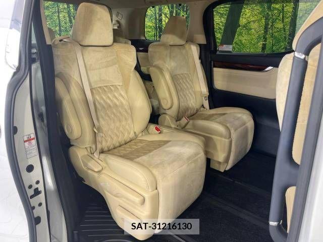 Toyota ALPHARD 2015-08 355524-9