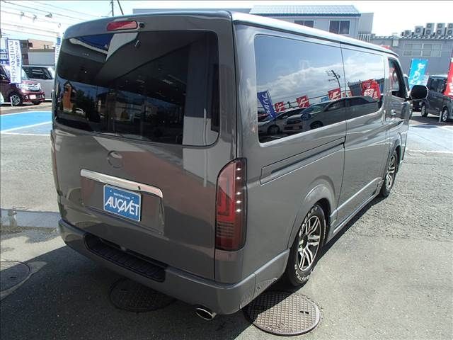 Toyota REGIUSACE VAN 2018-07 28762-2