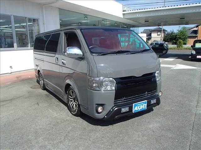 Toyota REGIUSACE VAN 2018-07 28762-3