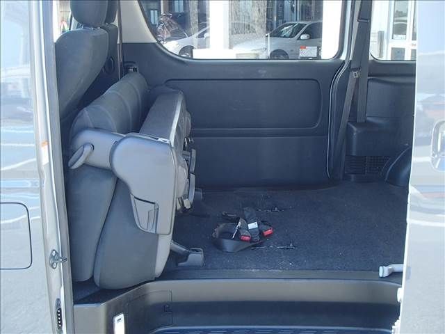 Toyota REGIUSACE VAN 2018-07 28762-17