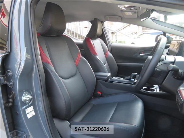 Toyota PRIUS 2023-04 351830-5