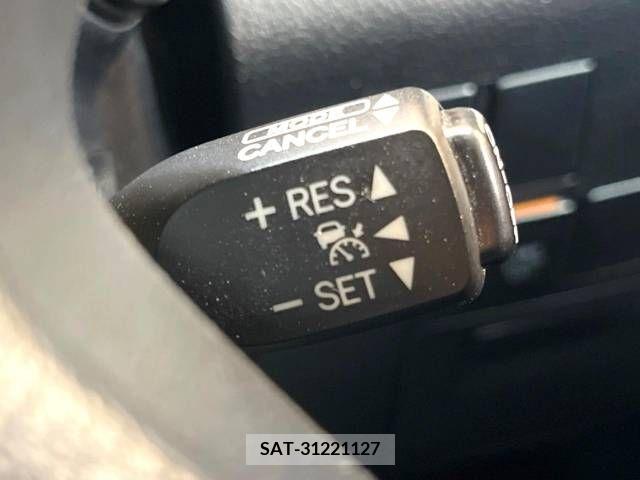 Toyota VELLFIRE 2017-12 369737-6