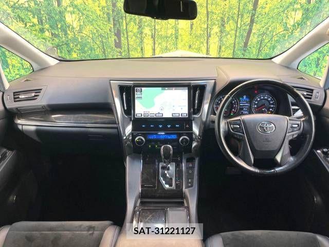 Toyota VELLFIRE 2017-12 369737-1