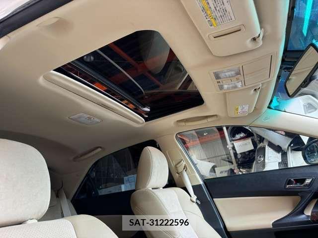 Toyota MARK X 2013-03 277252-12