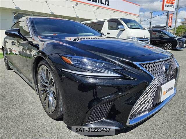 Lexus LS 2018-01 353948-9