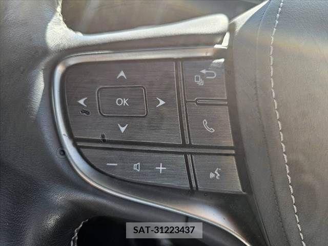 Lexus LS 2018-01 353948-25