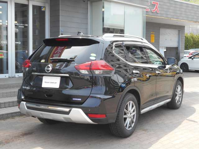 Nissan X-TRAIL 2019-02 3971-1