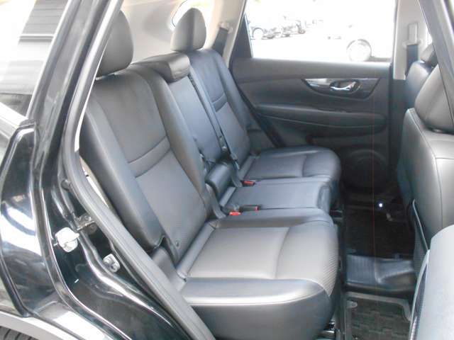 Nissan X-TRAIL 2019-02 3971-10