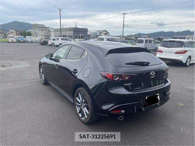 Mazda MAZDA3 2021-10 331500-2