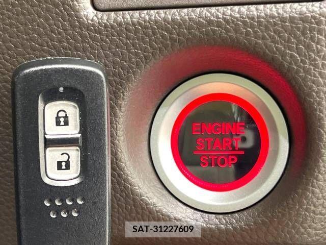 Honda N BOX 2022-06 364458-7