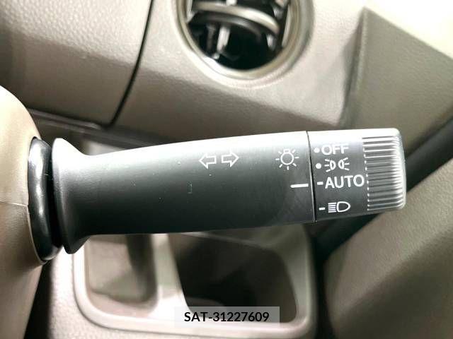 Honda N BOX 2022-06 364458-6