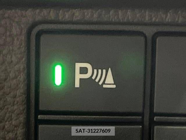 Honda N BOX 2022-06 364458-4