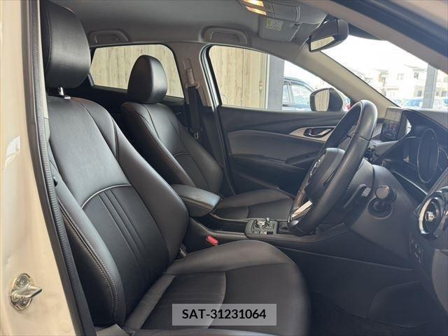 Mazda CX-3 2018-05 358421-5