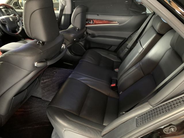 Toyota CROWN MAJESTA 2014-01 20077-12