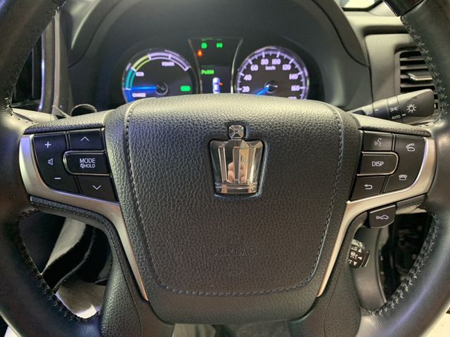 Toyota CROWN MAJESTA 2014-01 20077-19