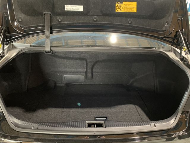 Toyota CROWN MAJESTA 2014-01 20077-13