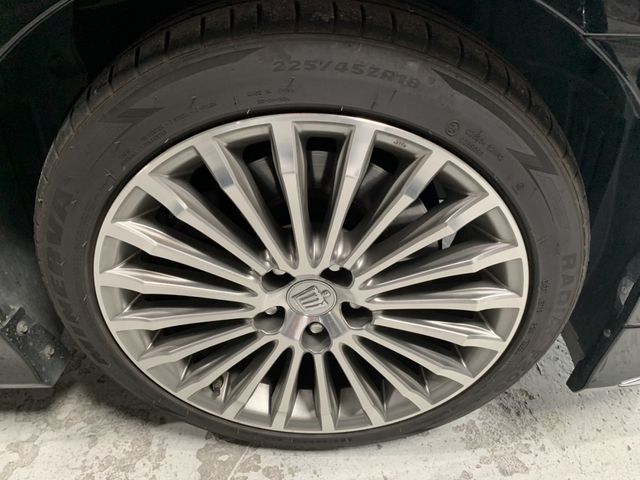 Toyota CROWN MAJESTA 2014-01 20077-28